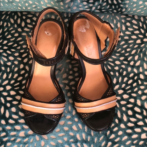 L.A.M.B. high heels - Picture 2 of 3